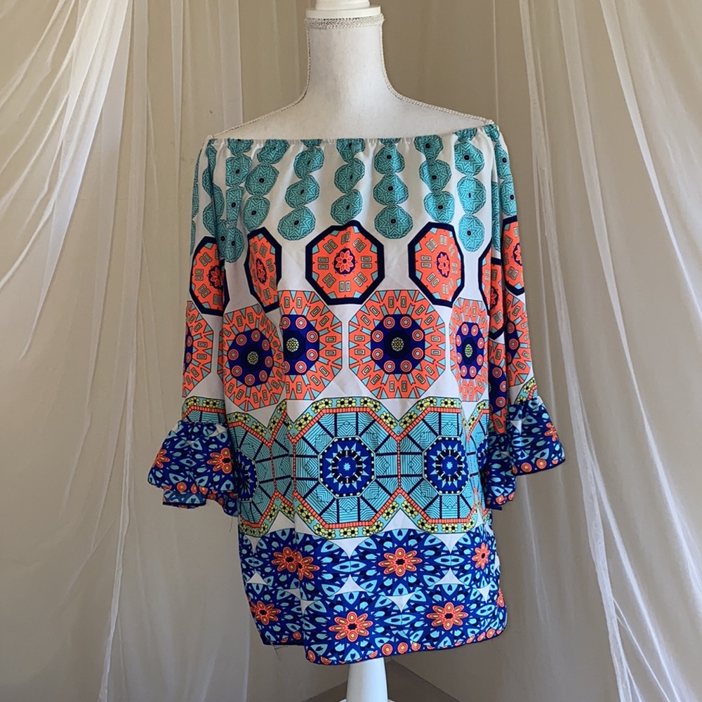 Tunic - Picture 2 of 7
